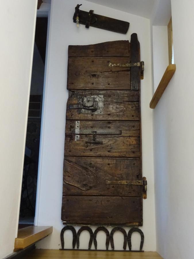 Villa la bottega del fabbro affitto breve Contigliano Esterno foto