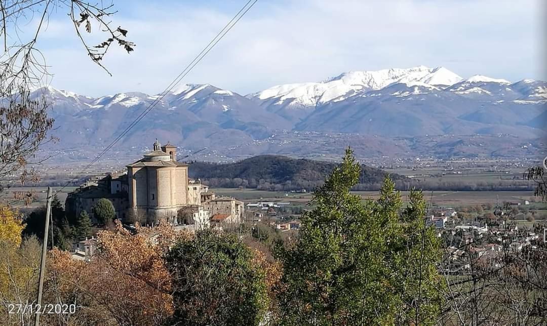 Villa la bottega del fabbro affitto breve Contigliano Esterno foto